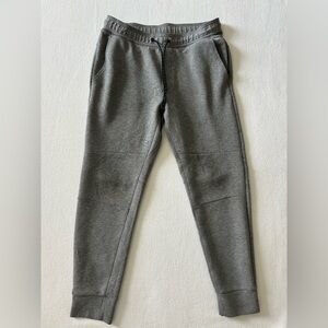 AE Men’s Grey Jogger Sweatpants Size M